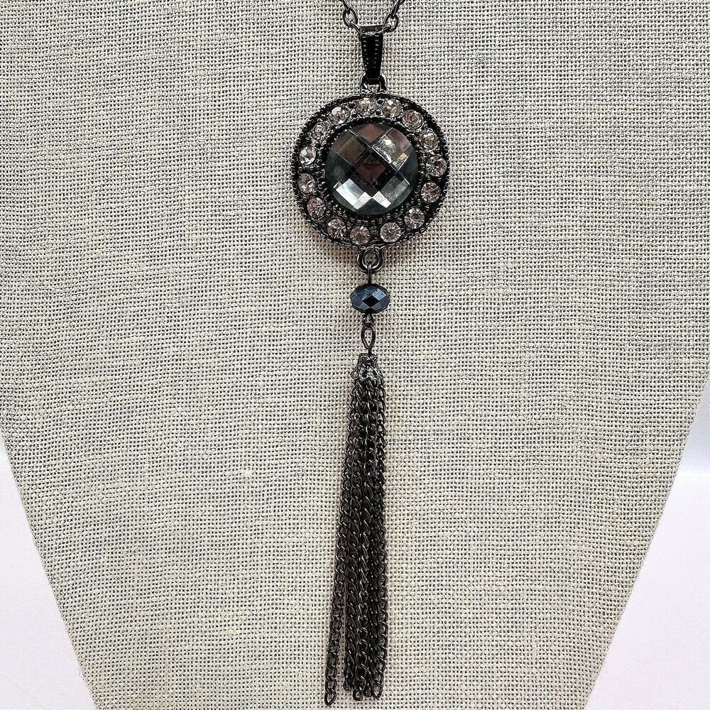 Vintage Y2K Gunmetal Tone Tassel Pendant Necklace Statement Women's Jewelry